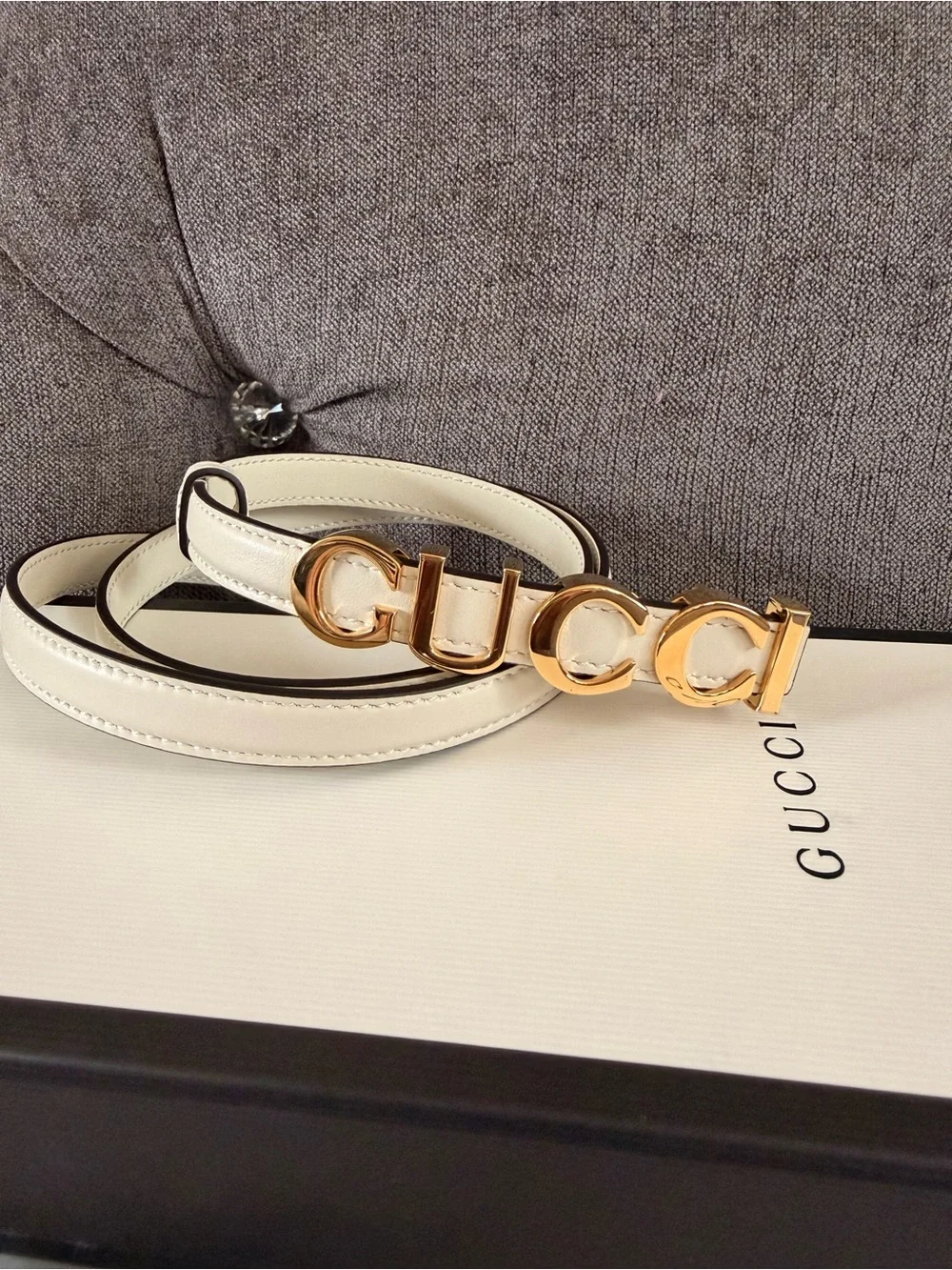 Gucci Cream Leather Belt with Gold GUCCI Logo Buckle